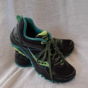 SAUCONY Women's Excursion TR9 Running Athletic Tennis Shoes Size 8